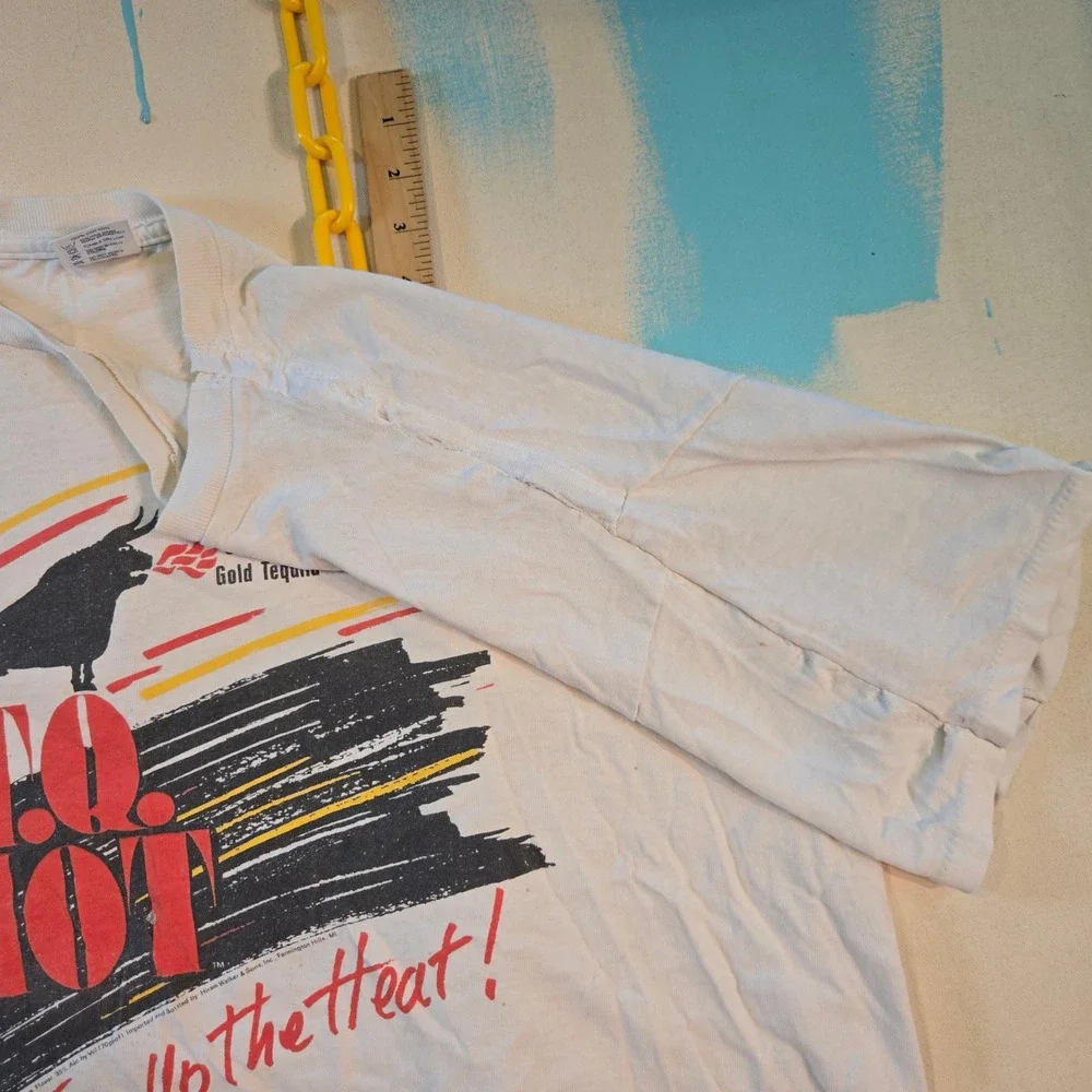 VTG 80s Thrashed Tequila T-Shirt Gold Tequila Turn Up the Heat XL Single Stitch - Picture 5 of 10